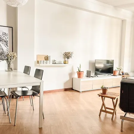 Central Loft With Free Parking Porto Exterior photo
